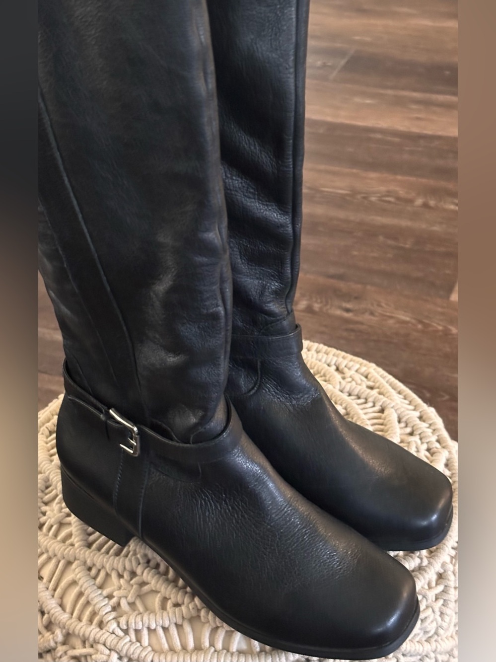NWOT Comfortview Black Leather Tall Boots with Buckle Accent Women’s Size 9.5W
